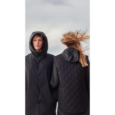 Apranga Photoshoot Image