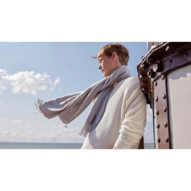 Apranga Photoshoot Image